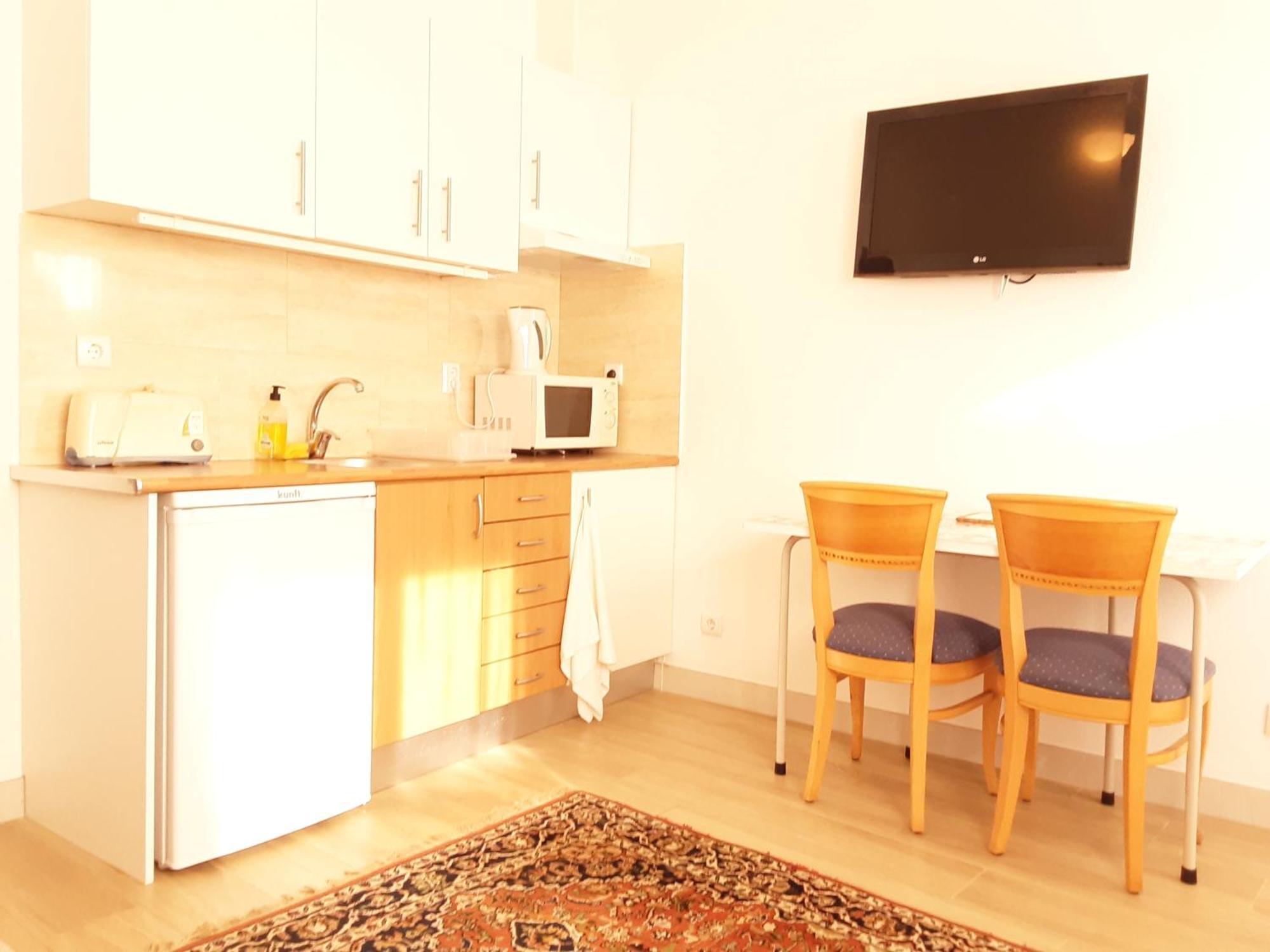 Alvor Ar De Mar Bed & Breakfast Room photo