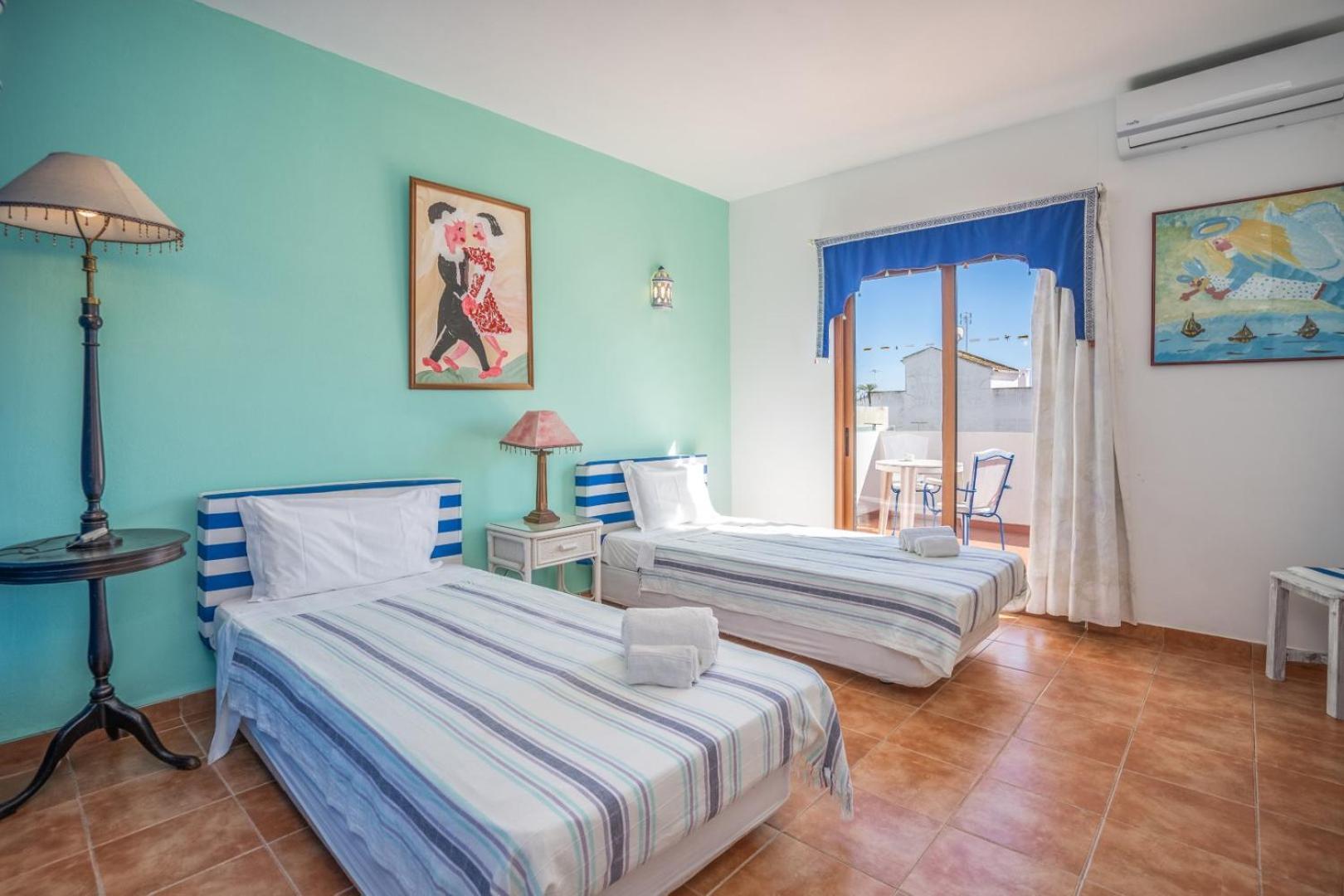 Alvor Ar De Mar Bed & Breakfast Exterior photo