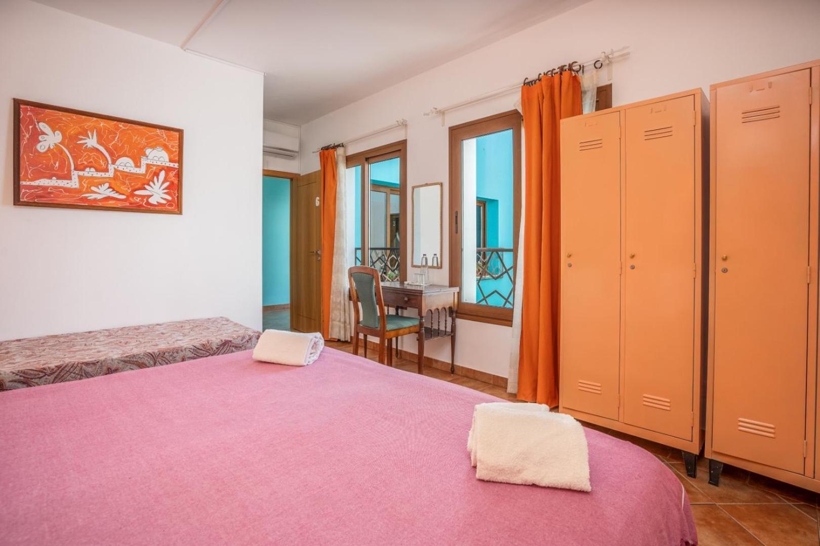 Alvor Ar De Mar Bed & Breakfast Room photo